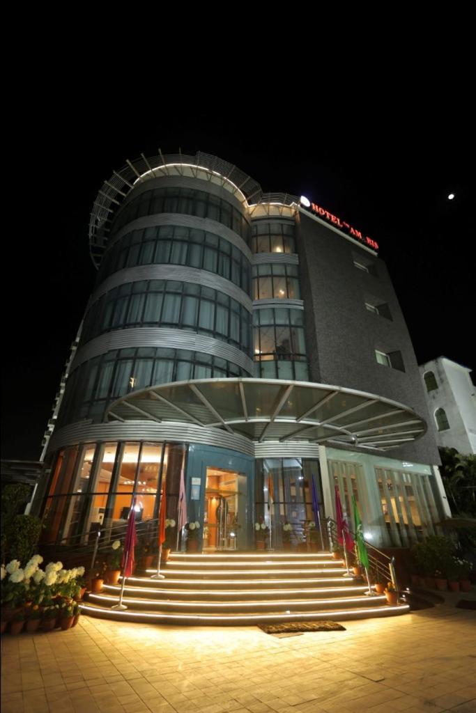 Hotel The Amaris Rishīkesh Exterior foto