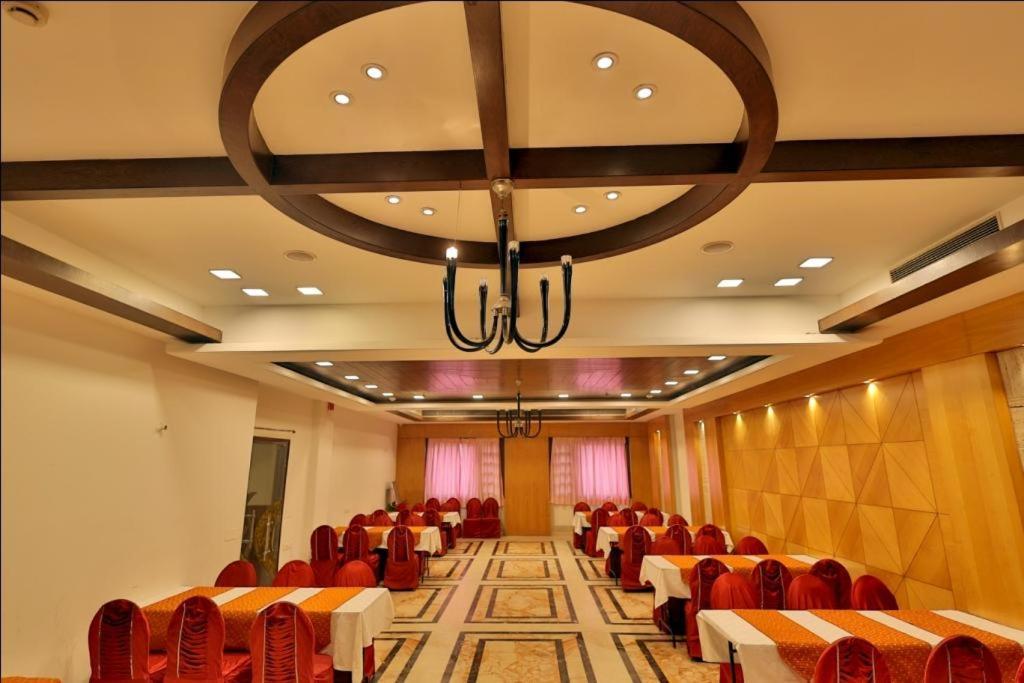 Hotel The Amaris Rishīkesh Exterior foto